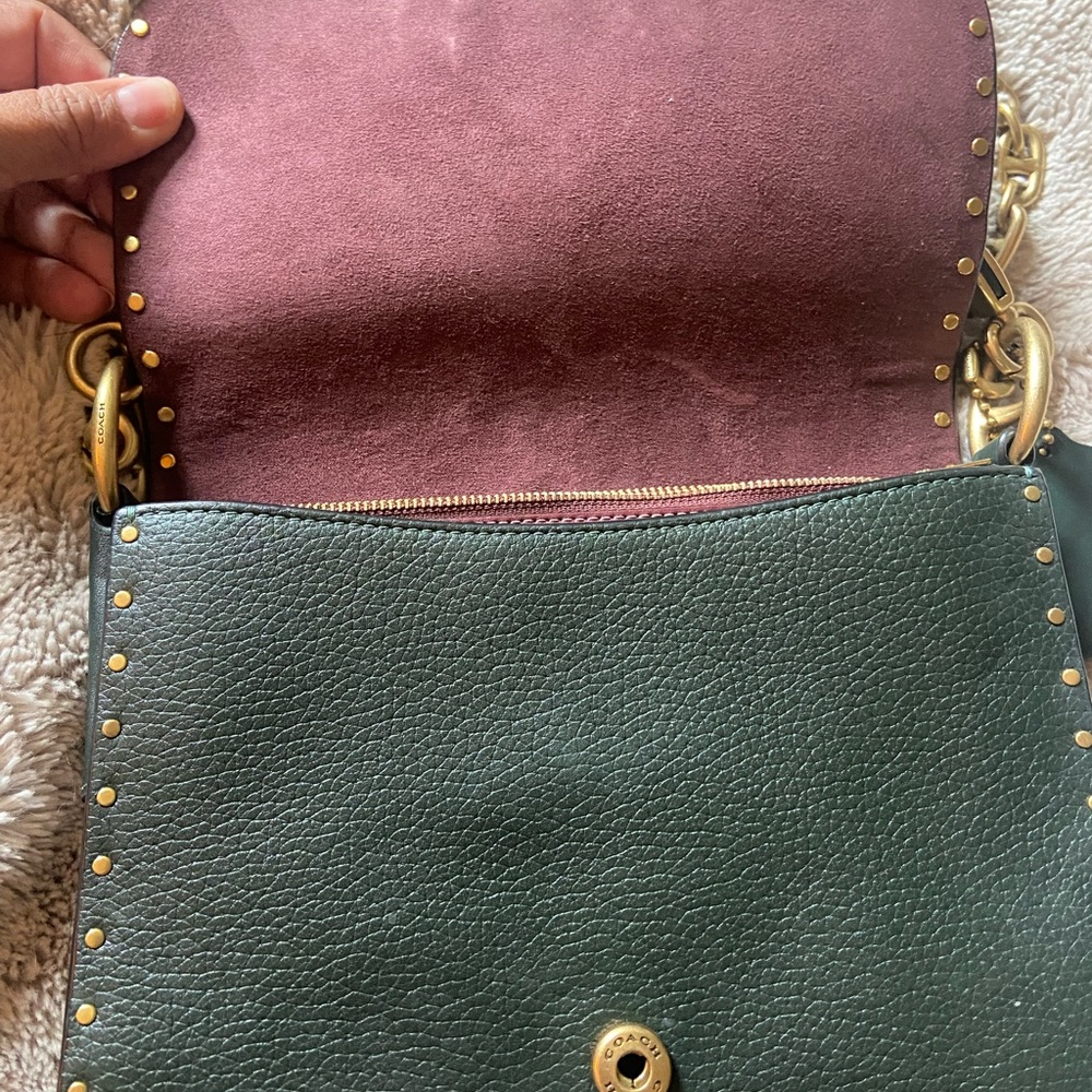 Coach Hunter Green and Brass Shoulder Bag with Chain - Picture 4 of 11